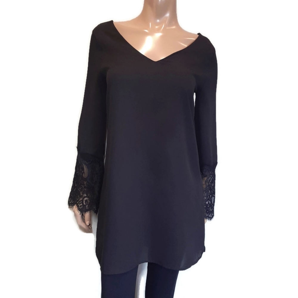 MITTOSHOP Long Lace Bell Sleeve Vneck Tunic Top